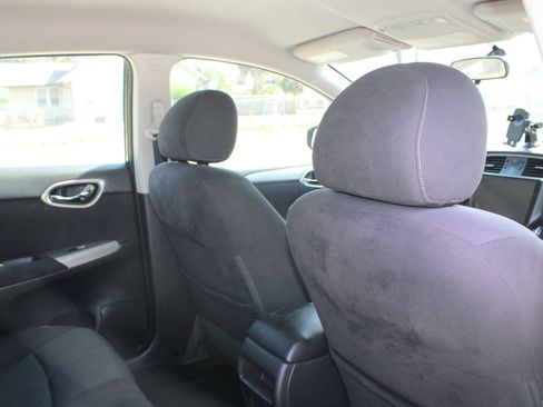 Used 2013 Nissan Sentra SR FWD image 26