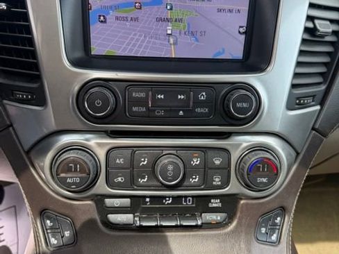 Used 2015 Chevrolet Suburban LTZ AWD/4WD image 24