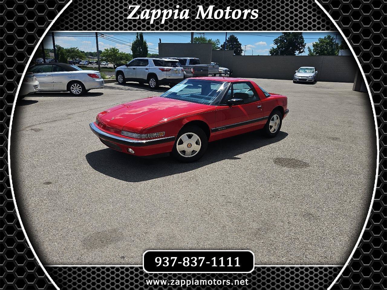 Used 1988 Buick Reatta Coupe FWD image 1
