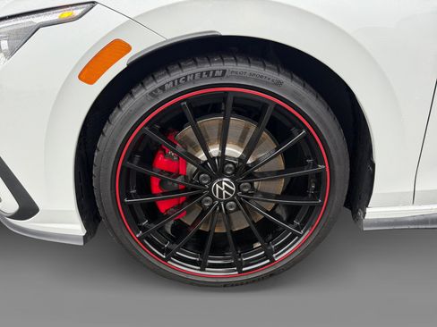 Certified 2023 Volkswagen GTI 40th Anniversary Edition image 9