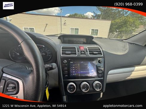Used 2017 Subaru Forester 2.5i Premium AWD/4WD image 19