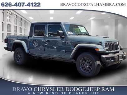 New 2025 Jeep Gladiator Sport