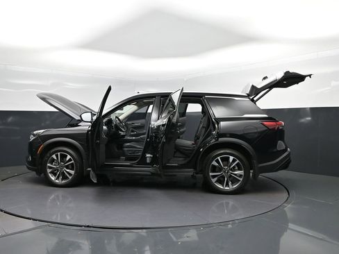 Used 2023 INFINITI QX60 Luxe w/ Vision Package image 48