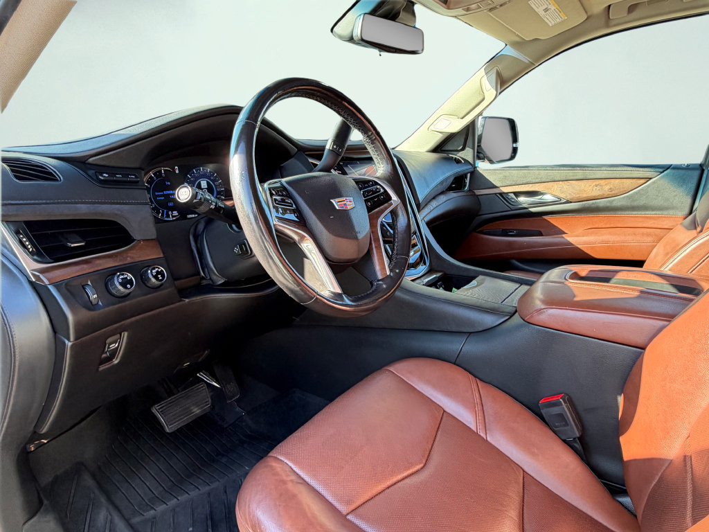 Used 2019 Cadillac Escalade Premium Luxury AWD/4WD image 52