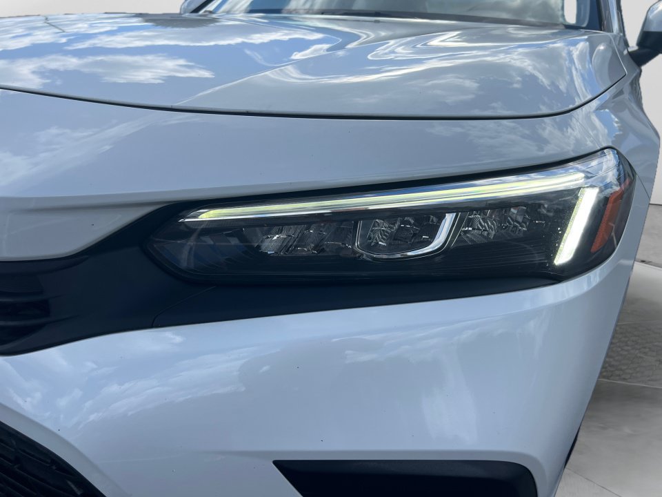 Used 2022 Honda Civic EX image 30