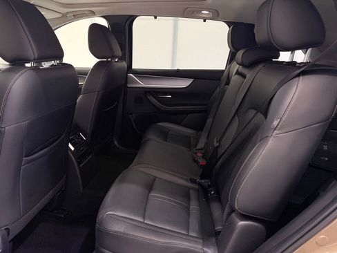 Used 2025 MAZDA CX-70 3.3 Turbo w/ Premium Package image 16