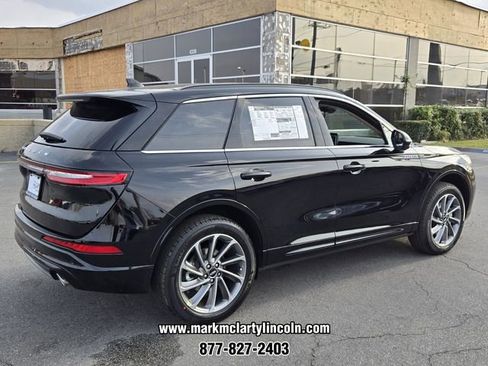 New 2026 Lincoln Corsair Grand Touring image 3