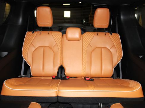 Used 2023 Chrysler Pacifica Pinnacle image 37