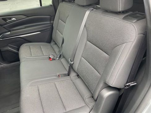 Used 2025 Chevrolet Traverse LT w/ Sun and Wheel Package AWD/4WD image 30
