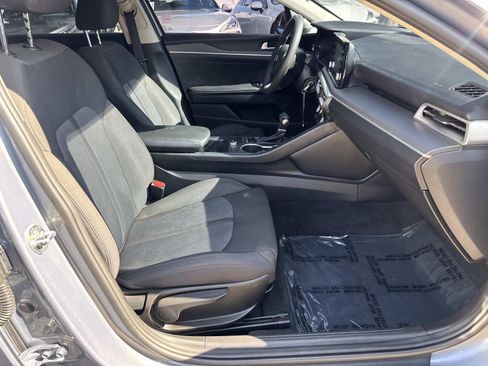 Used 2021 Kia K5 LX image 29