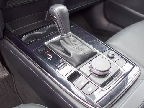 Certified 2025 MAZDA CX-30 AWD 2.5 S w/ Preferred Package image 19