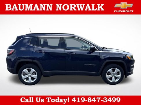 Used 2021 Jeep Compass Latitude w/ Convenience Group AWD/4WD image 8