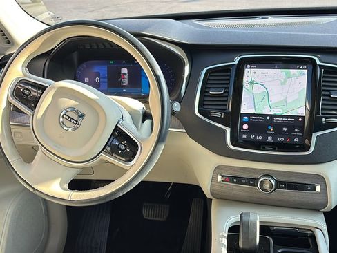 Certified 2023 Volvo XC90 B6 Plus w/ Protection Package AWD/4WD image 7