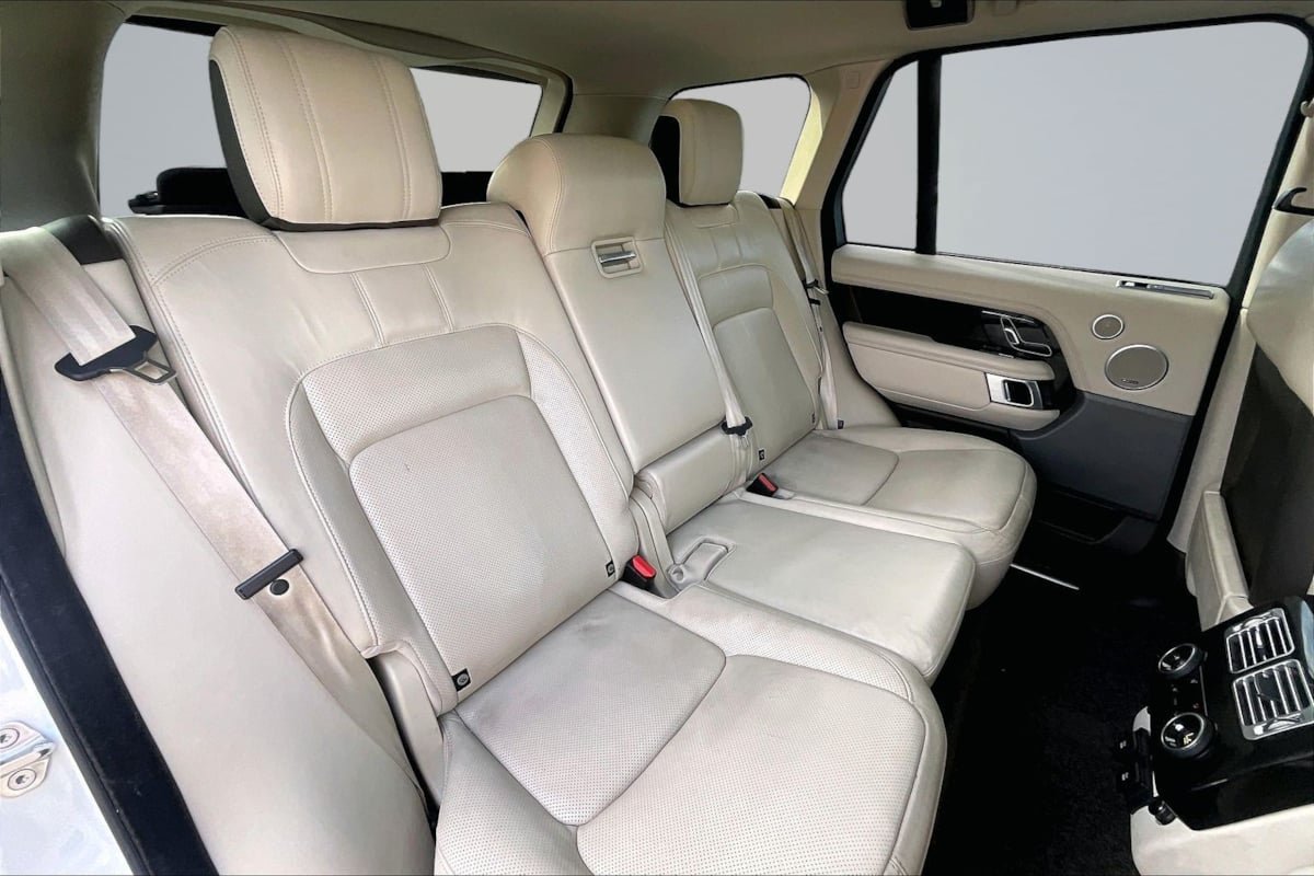 Used 2018 Land Rover Range Rover HSE AWD/4WD image 27