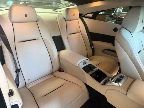 Used 2015 Rolls-Royce Wraith RWD image 14