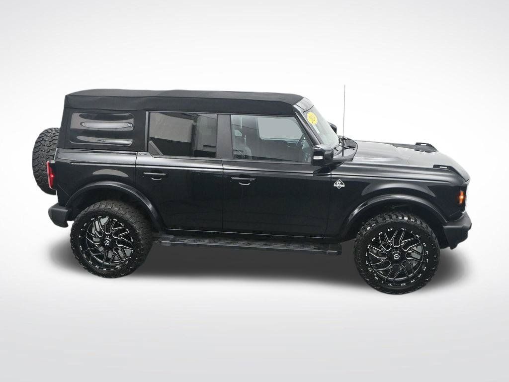 Used 2024 Ford Bronco Outer Banks AWD/4WD image 34