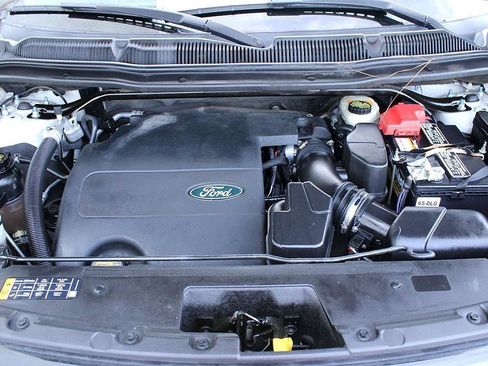 Used 2014 Ford Explorer XLT image 24