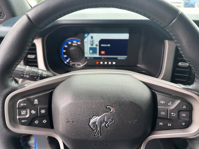 Used 2024 Ford Bronco Outer Banks AWD/4WD image 30