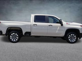 Used 2026 Chevrolet Silverado 2500 Custom w/ Custom Value Package AWD/4WD video 2