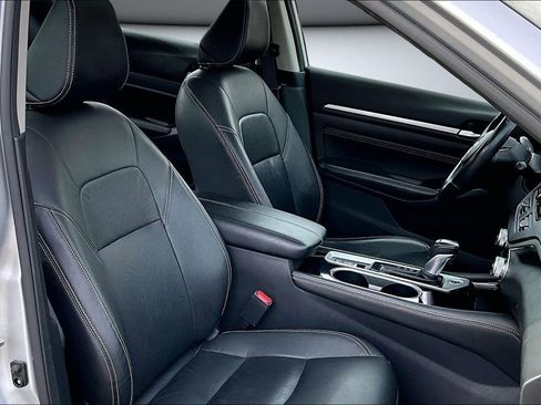 Used 2023 Nissan Altima 2.5 SL image 29