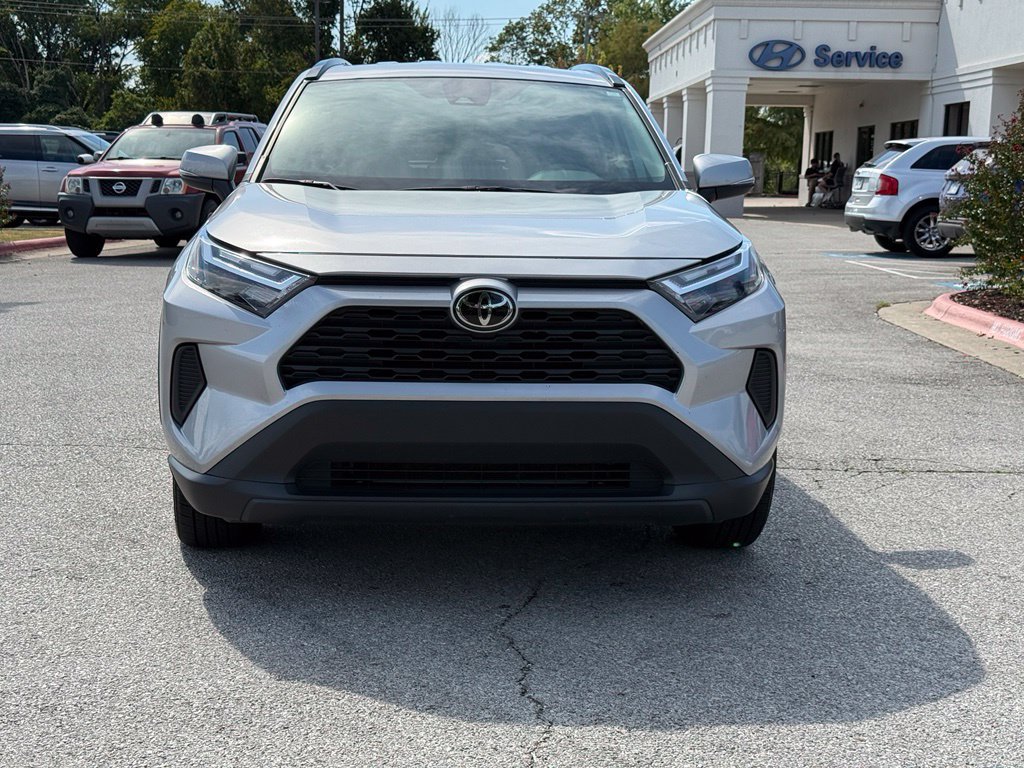 Used 2024 Toyota RAV4 XLE FWD image 2