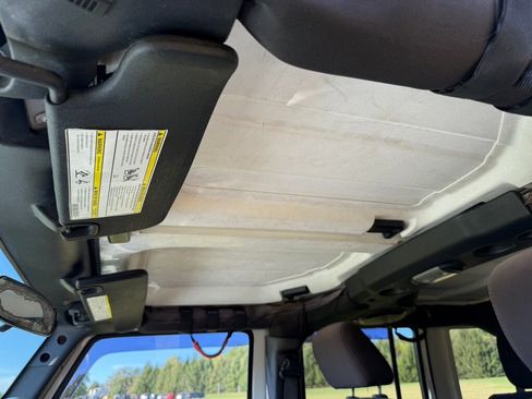 Used 2014 Jeep Wrangler Unlimited Sport image 22