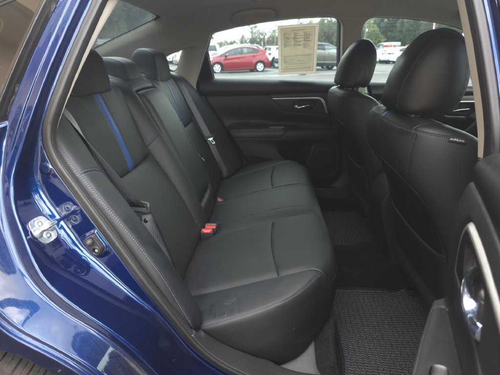 Used 2018 Nissan Altima 2.5 SR w/ SR Special Edition FWD image 15