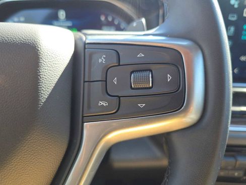 Used 2024 Chevrolet Silverado 1500 LT Trail Boss w/ Convenience Package II image 29