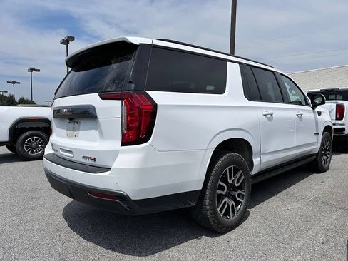 Certified 2023 GMC Yukon XL AT4 w/ AT4 Premium Package AWD/4WD image 4