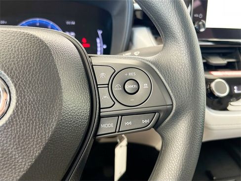 New 2026 Toyota Corolla Cross L image 28