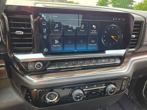 Used 2024 Chevrolet Silverado 1500 LT RWD image 23