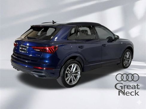 Used 2025 Audi Q3 2.0T Premium w/ Convenience Package image 10