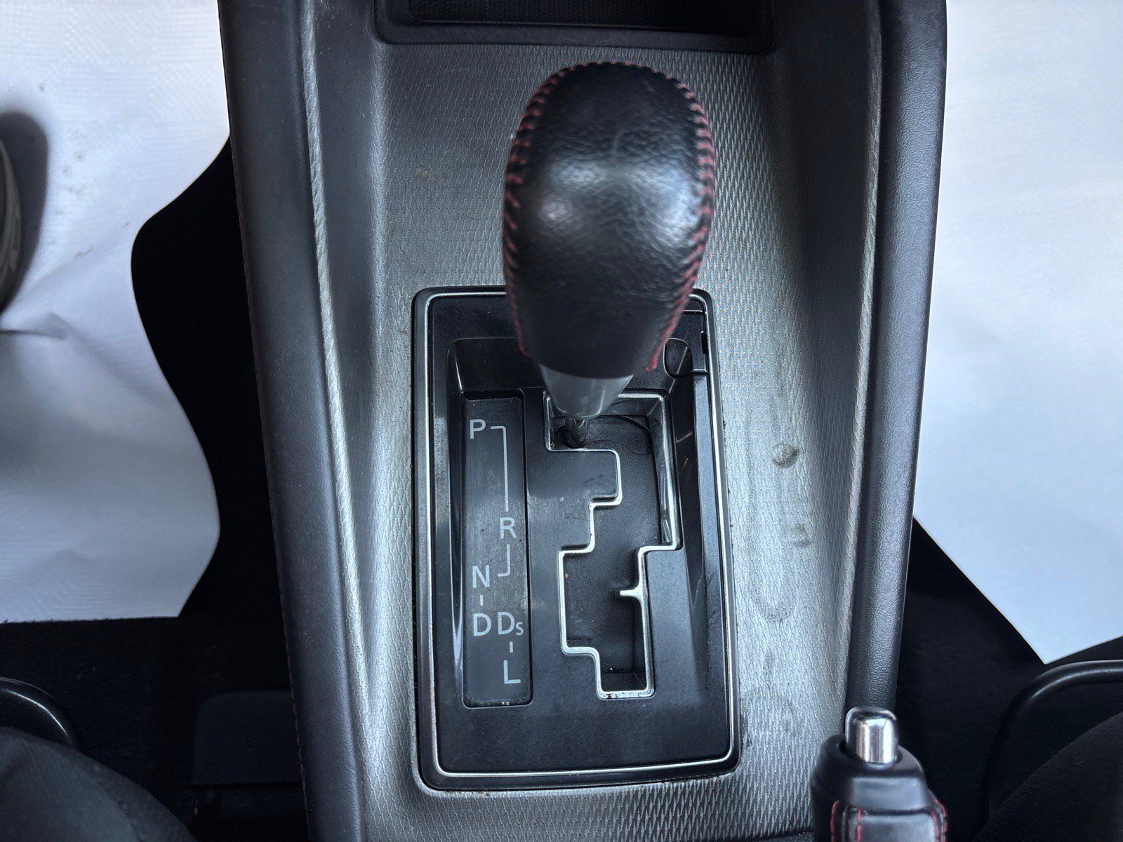 Used 2020 Mitsubishi Outlander Sport Black Edition FWD image 33