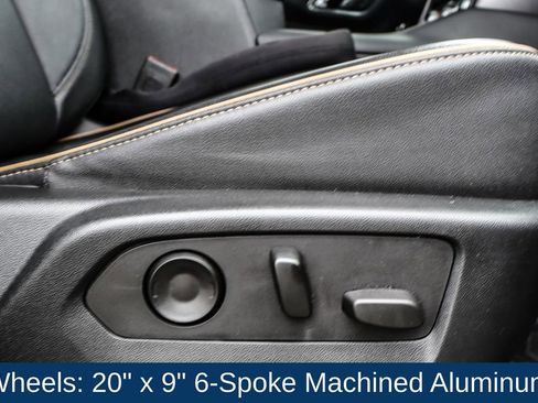 Used 2023 GMC Yukon AT4 w/ Technology Package image 16