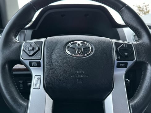 Used 2017 Toyota Tundra Limited image 33