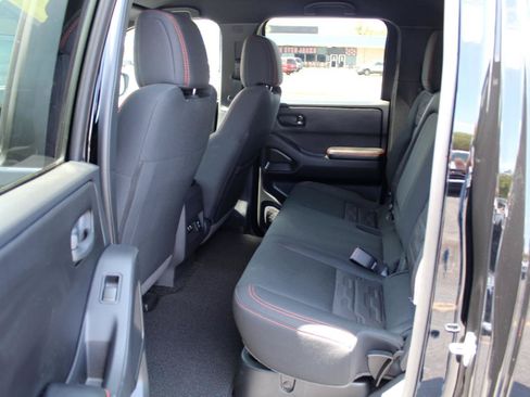 Used 2026 Nissan Frontier PRO-4X w/ Pro-4x Convenience Package AWD/4WD image 10