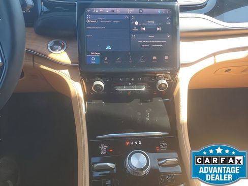 Used 2025 Jeep Grand Cherokee Summit image 24