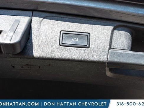 Used 2018 Volkswagen Atlas SEL Premium image 38