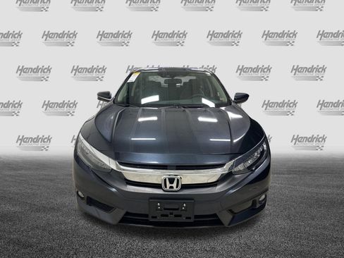 Used 2016 Honda Civic Touring image 3