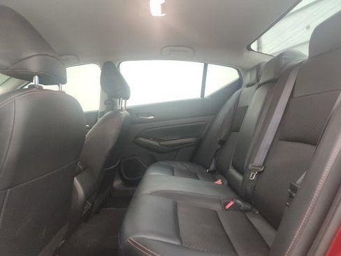 Used 2024 Nissan Altima 2.5 SR FWD image 10