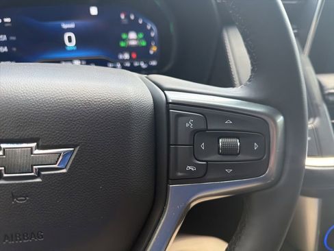 Certified 2023 Chevrolet Tahoe Z71 w/ Luxury Package AWD/4WD image 31