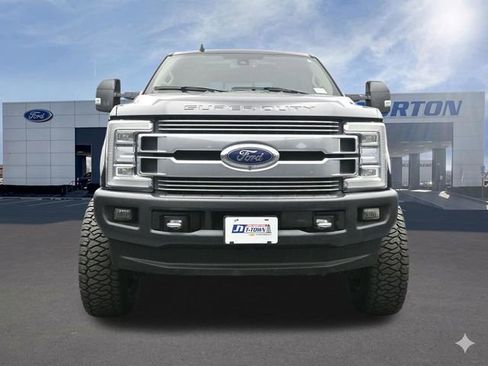 Used 2019 Ford F250 Limited AWD/4WD image 21