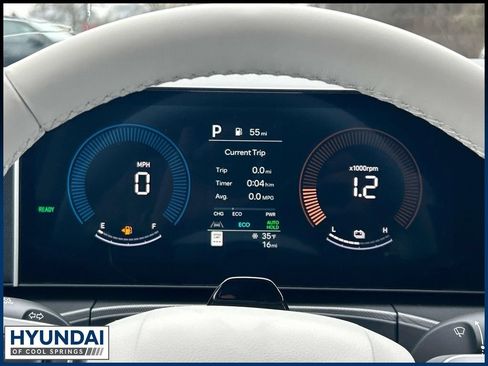 New 2026 Hyundai Santa Fe SEL FWD image 32