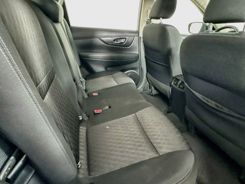 Used 2017 Nissan Rogue S AWD/4WD image 29