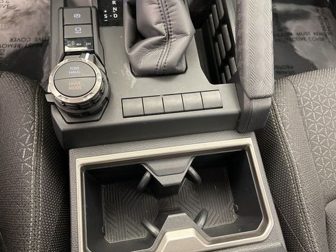 Used 2025 Toyota 4Runner SR5 image 13