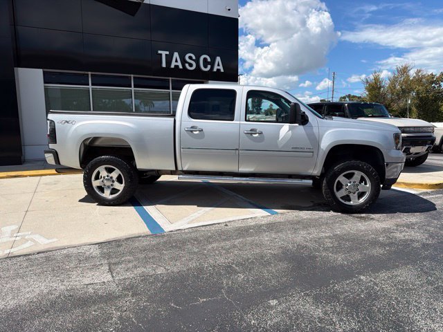 Used 2014 GMC Sierra 2500 SLE w/ HD SLE Premium Package AWD/4WD image 9