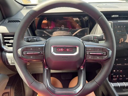 New 2027 GMC Terrain AT4 w/ Convenience Package III AWD/4WD image 13