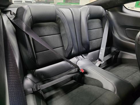 Used 2017 Ford Mustang Shelby GT350 RWD image 28