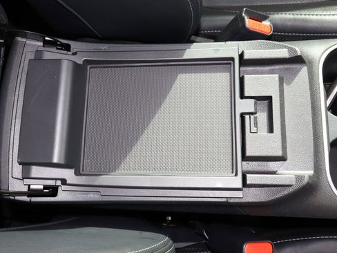 Used 2024 Subaru Outback Touring XT image 31