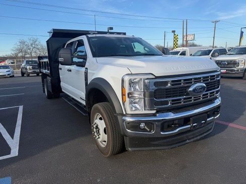 New 2026 Ford F550 4x4 Crew Cab image 4